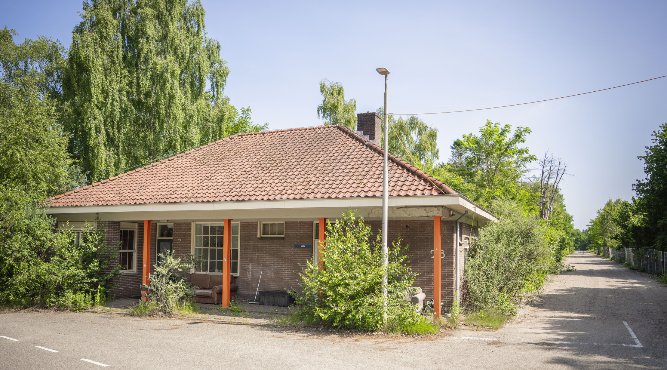 Het poortgebouw aan de Kampweg in Soesterberg blijft staan.